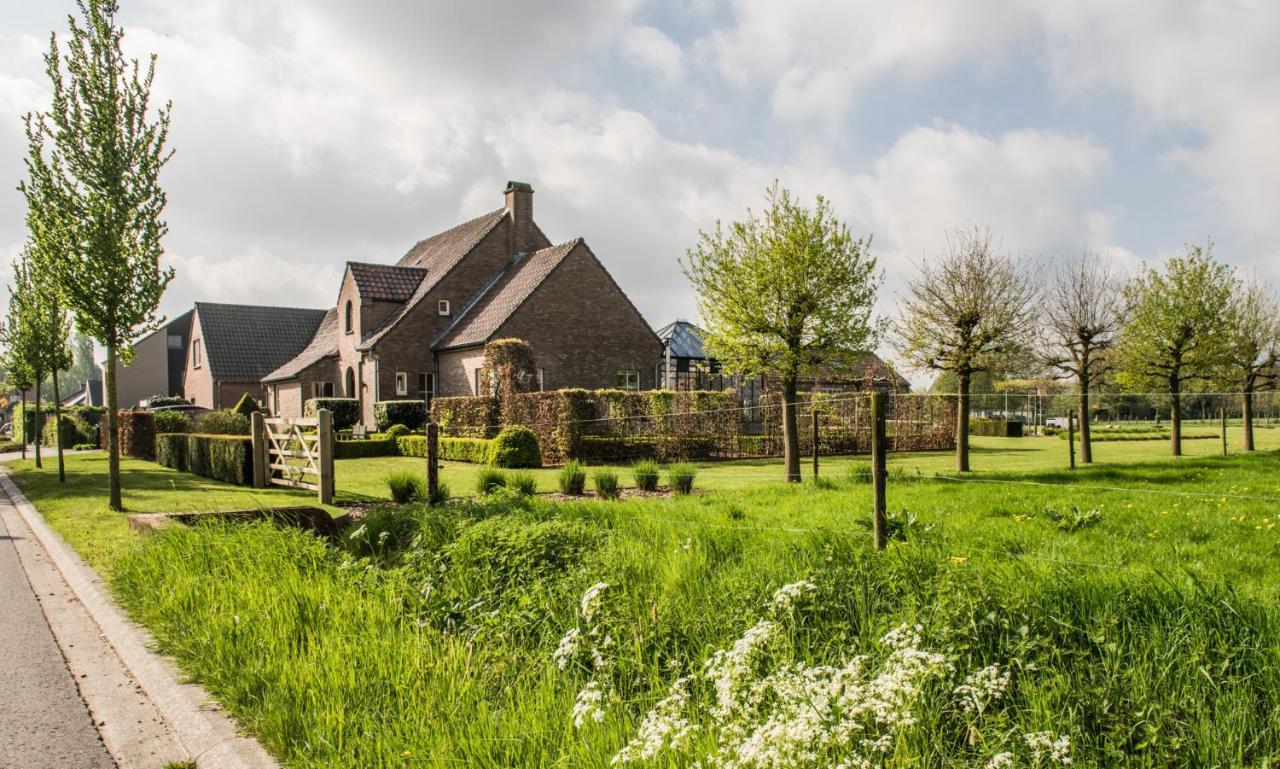 De Moeraseik Bed & Breakfast Zele Exterior photo