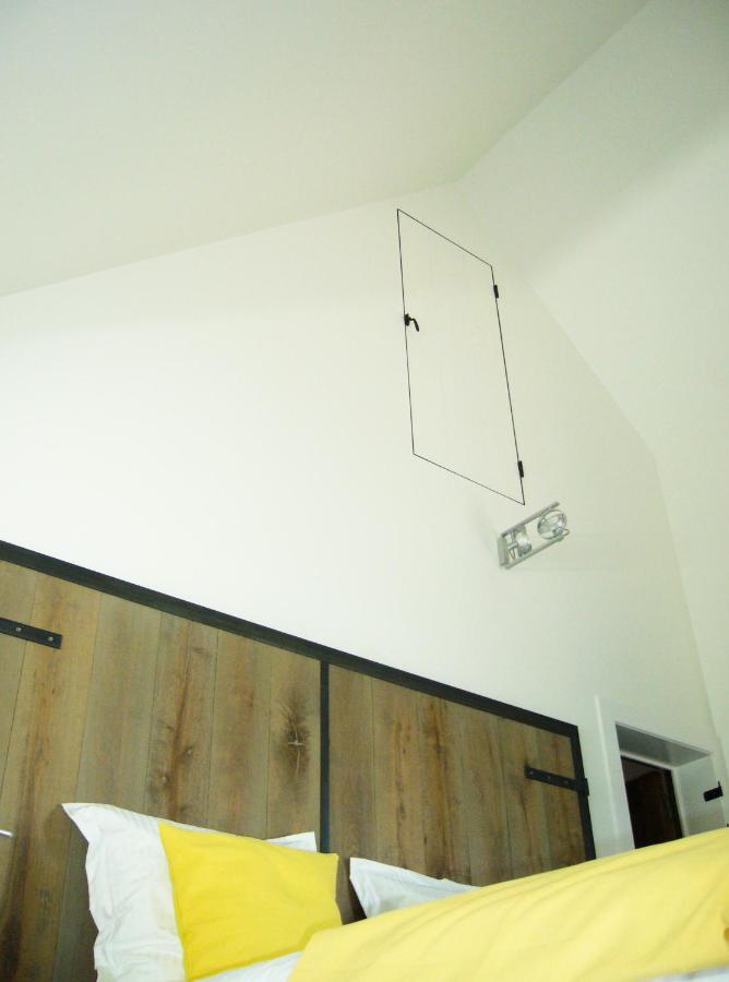 De Moeraseik Bed & Breakfast Zele Exterior photo